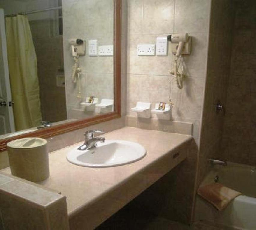 Deluxe King Room with Ocean View,1278172006:JPEG