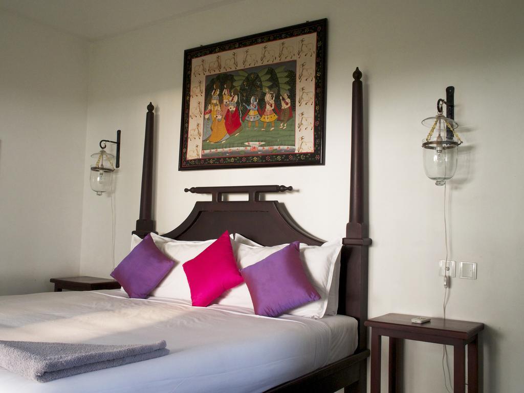 Cottage with Sea View,232067311:JPEG