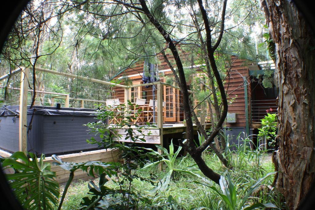 Four-Bedroom House with Hot Tub,709954378:JPEG