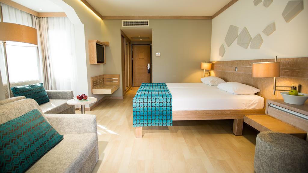 Superior Twin Room with Garden View,254635033:JPEG