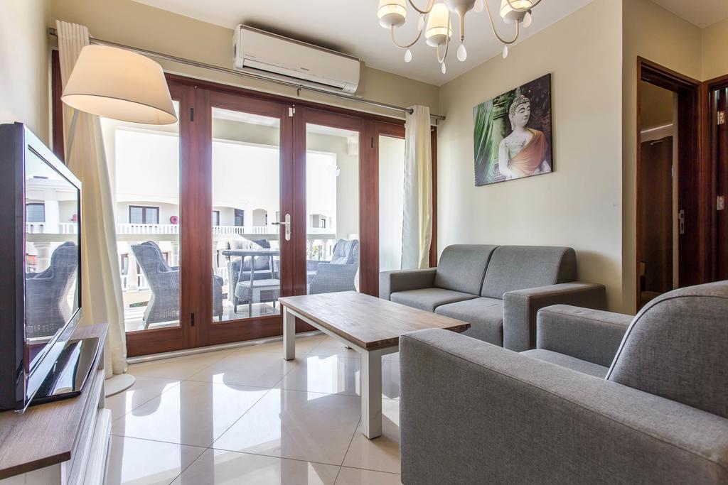 Two-Bedroom Suite,826497185:JPEG