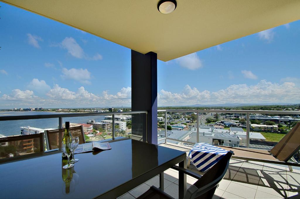 2 Bedroom with Water View