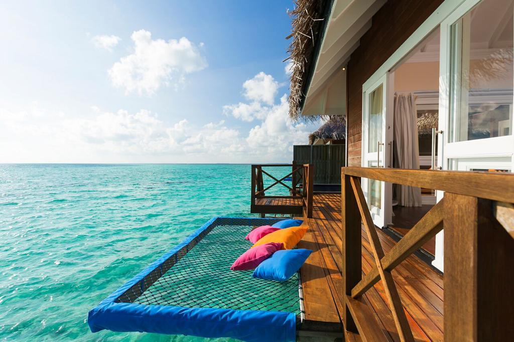 Water Villa Pool seaplane 2 pax min All Inclusive Meal Plan only