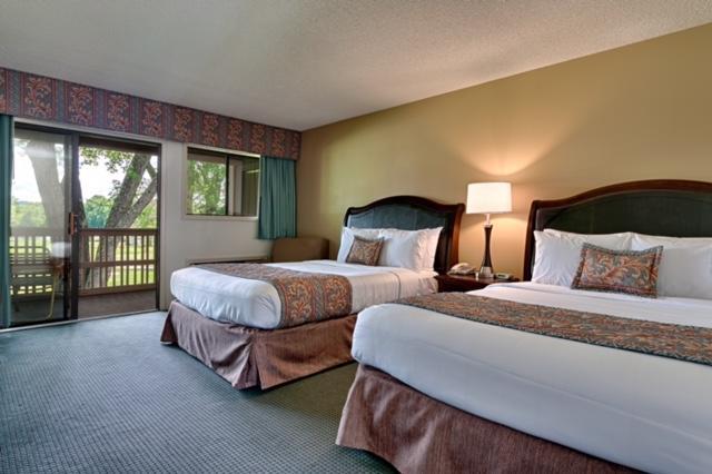 Deluxe Room with Two Queen Beds
