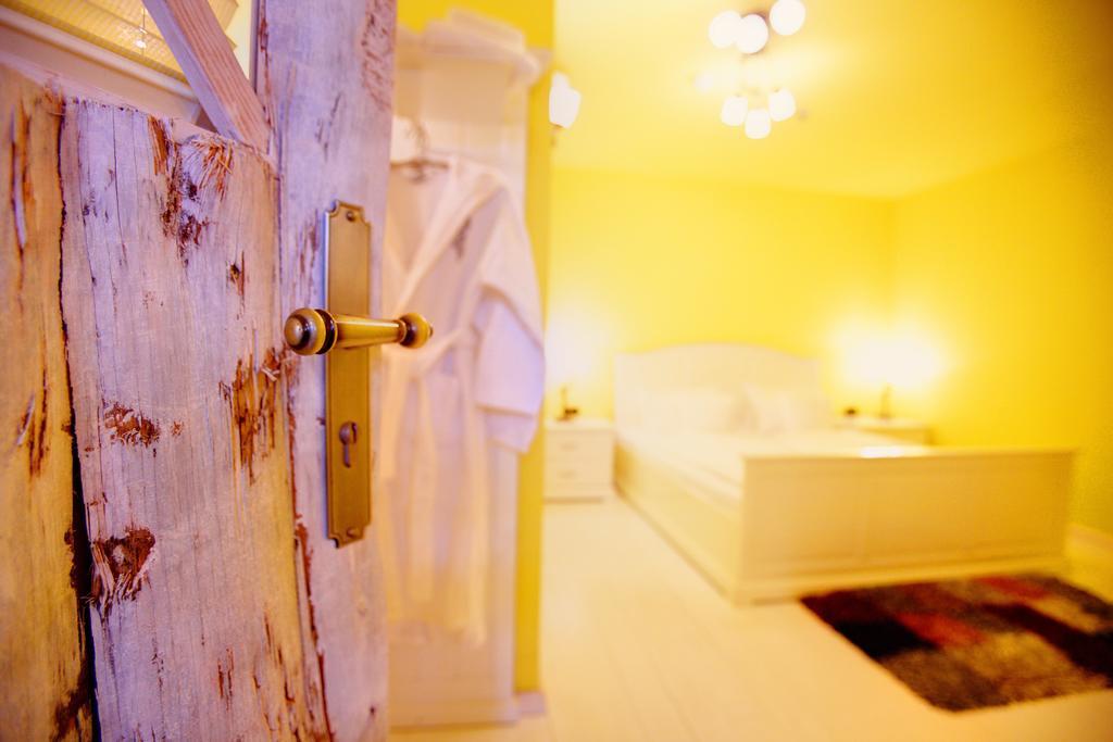 Premium Double Room,697697466:JPEG