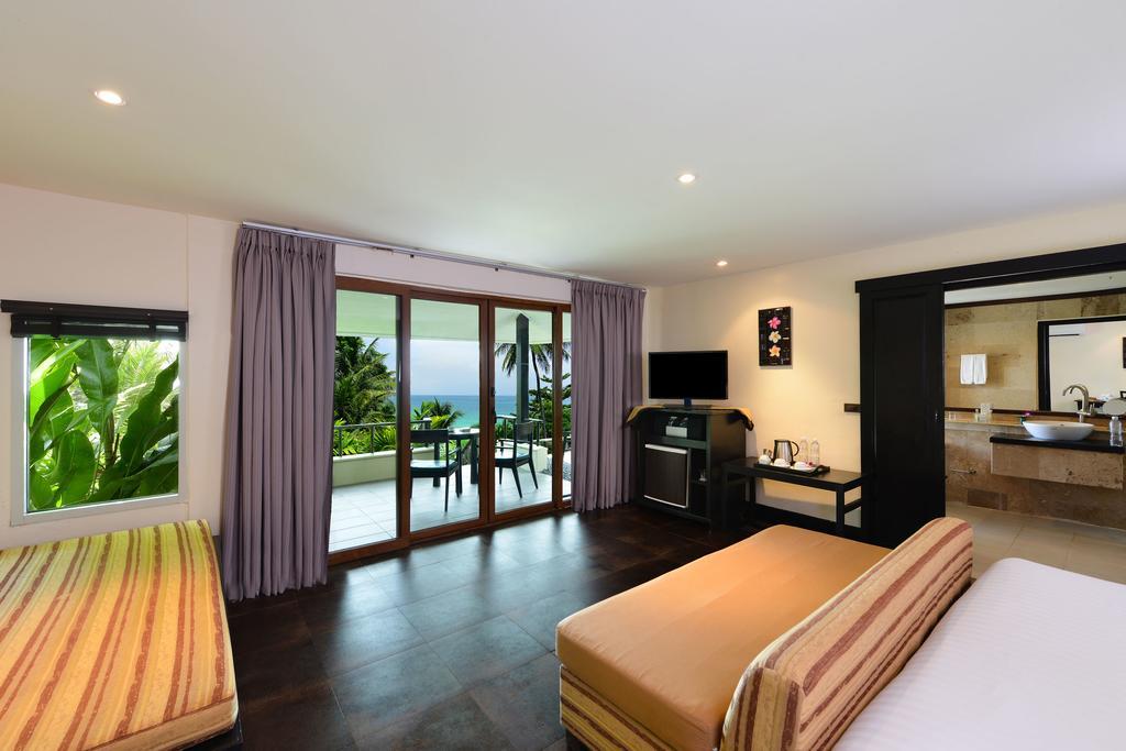 Deluxe Double or Twin Room with Sea View
