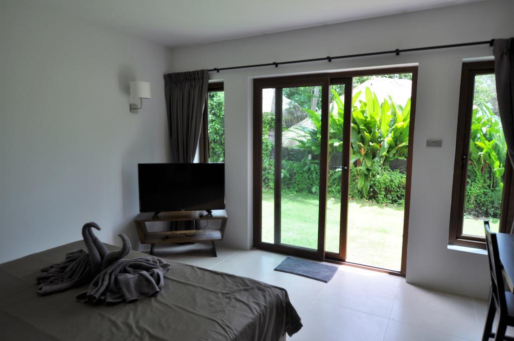 Three-Bedroom Villa,415205838:JPEG