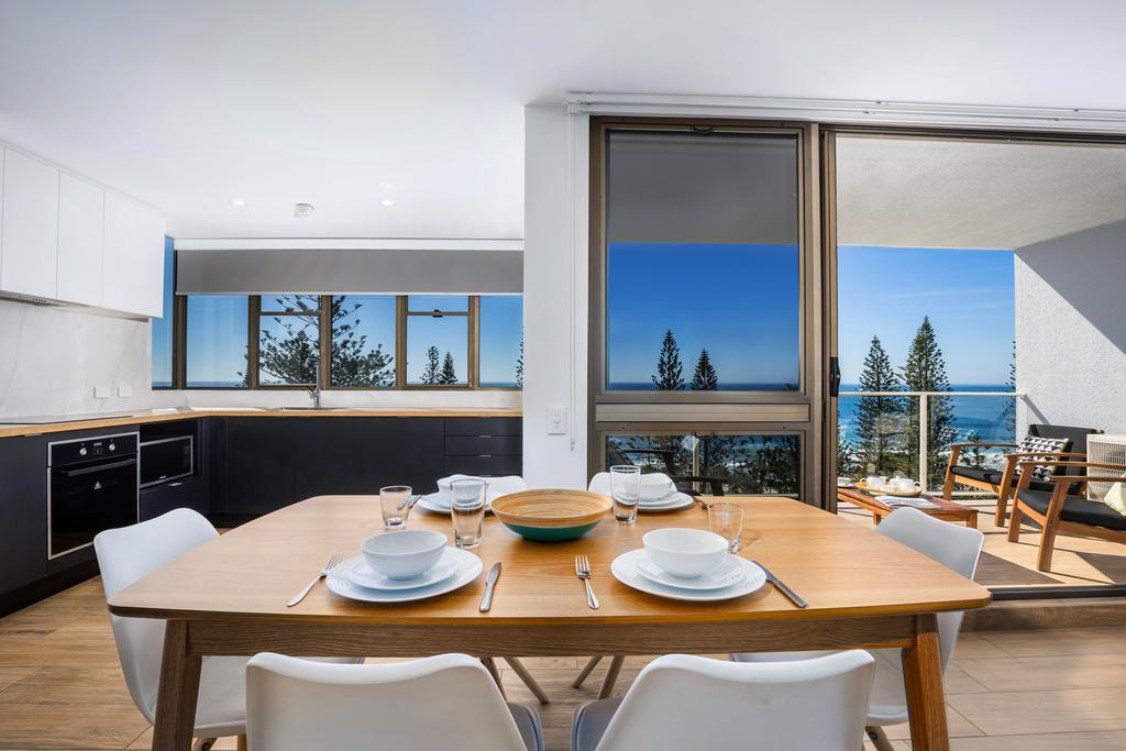 Superior One-Bedroom Apartment- Beach front