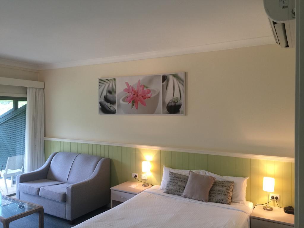 Queen Room,682958682:JPEG