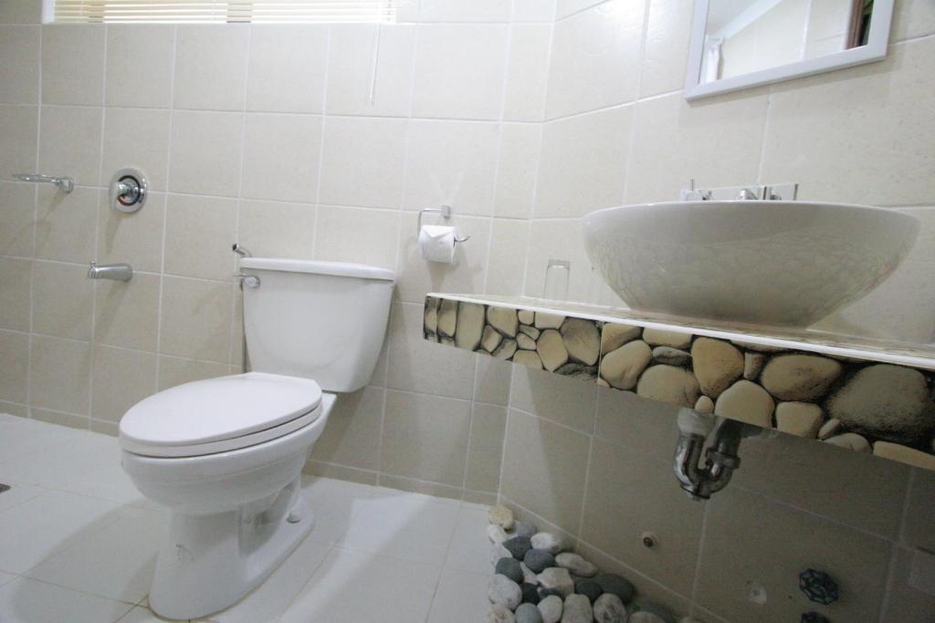Standard Double Room,42404332:JPEG