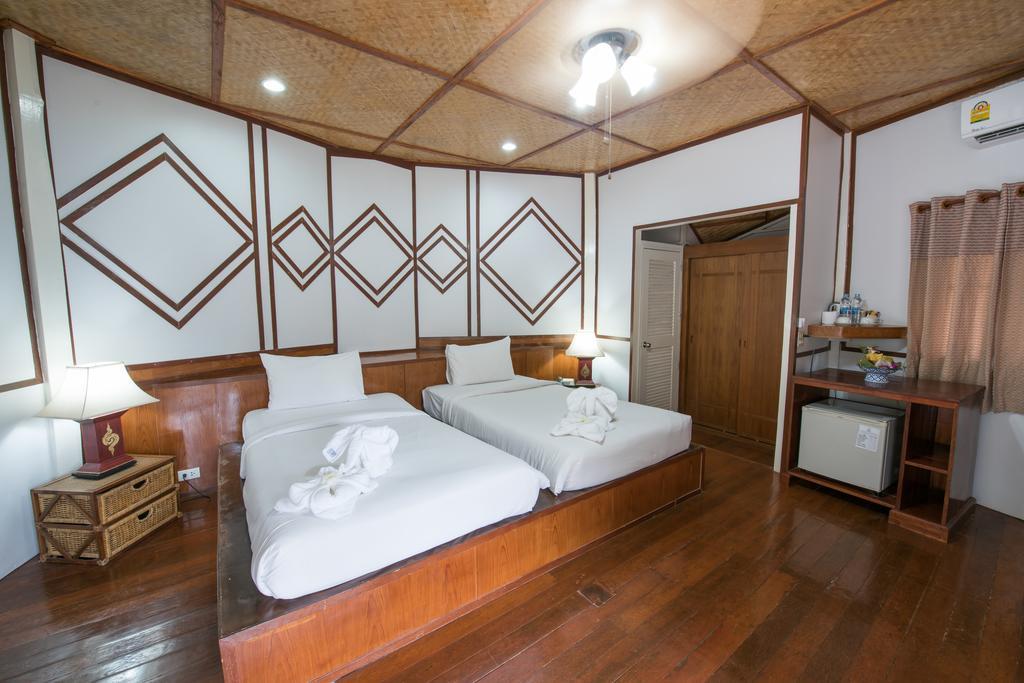 Superior Double or Twin Room,1209015895:JPEG