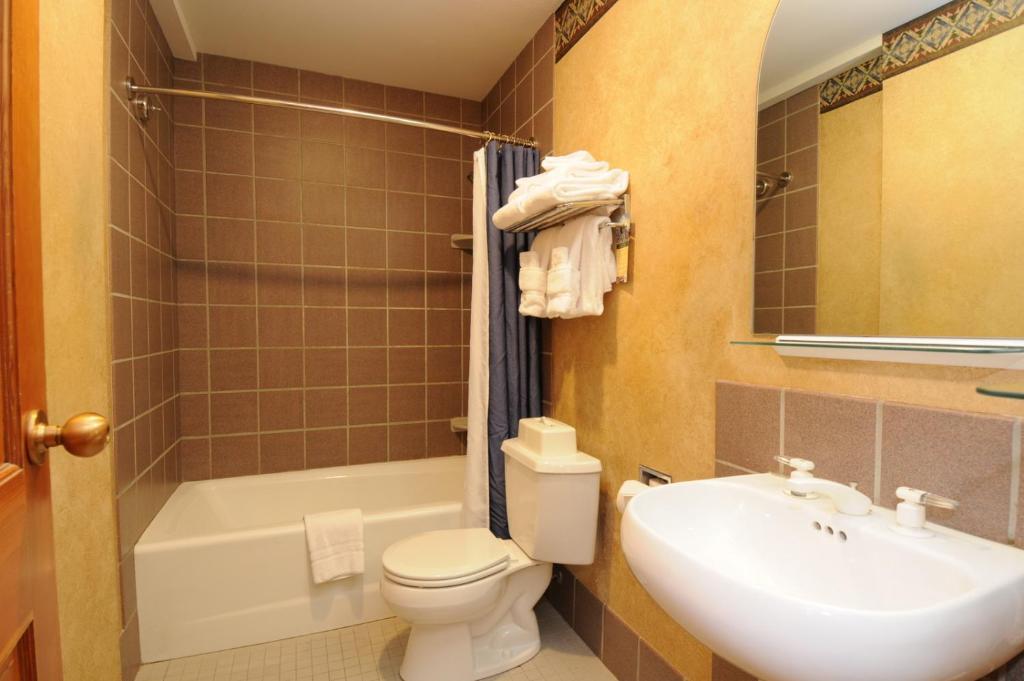 One-Bedroom Apartment,42881179:JPEG