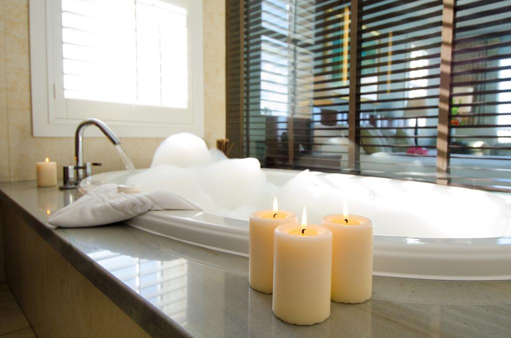 One-Bedroom Suite,703698193:JPEG