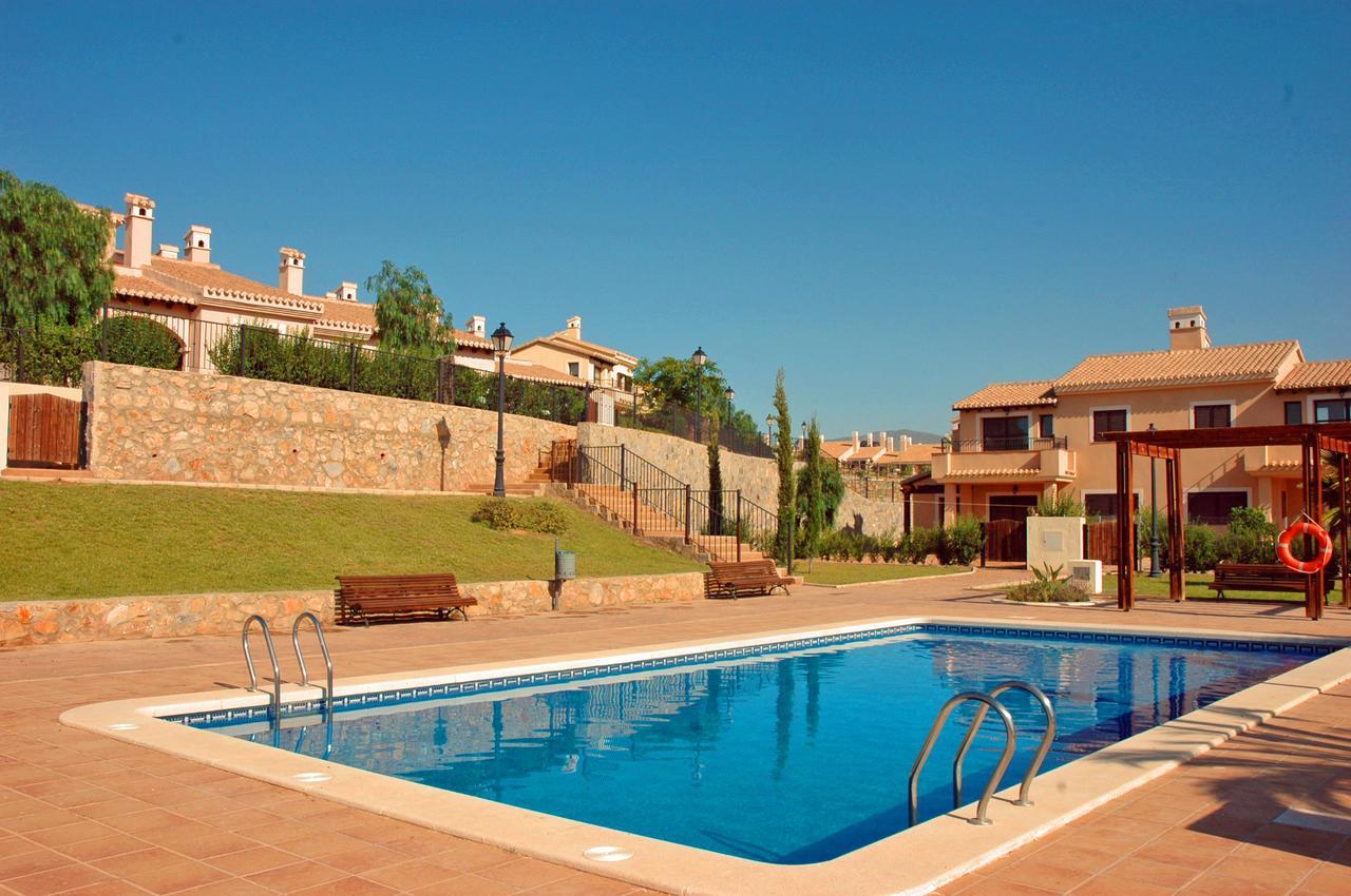Three-Bedroom Villa (6 Adults),535196157:JPEG