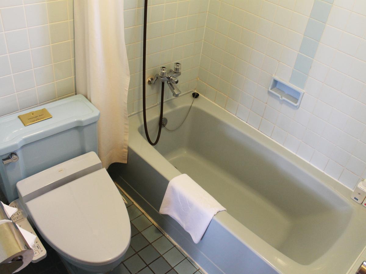 Standard Twin Room (Room Selected at Check-In)【For those staying 3 consecutive nights or more: Club Coco eligible  (July 15th to August 31st,March 23rd to April 6th: 4 consecutive nights or more)】,806112138:JPEG