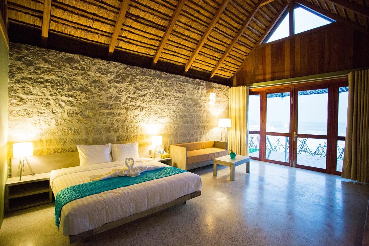 Bungalow - Ocean Front,539772099:JPEG