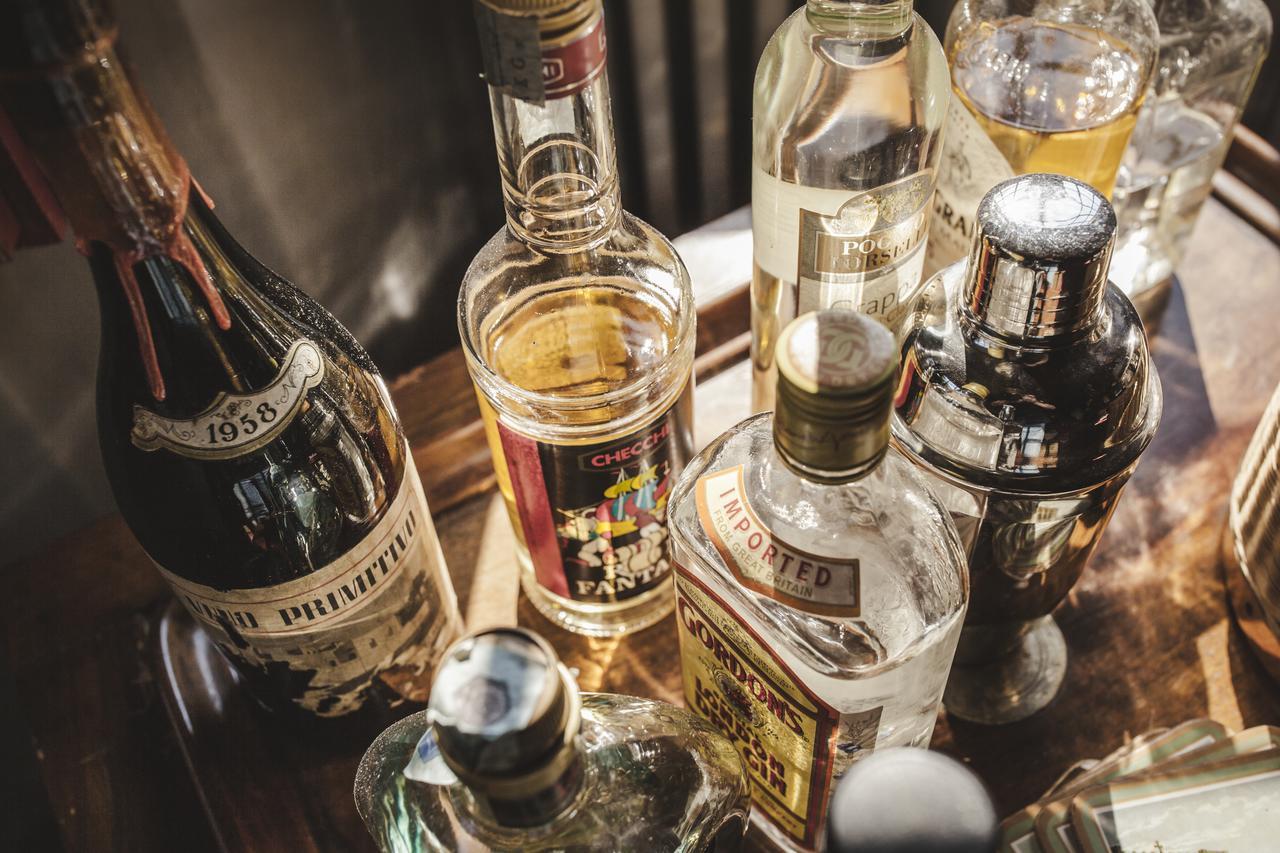 Three-Bedroom Apartment,543105402:JPEG