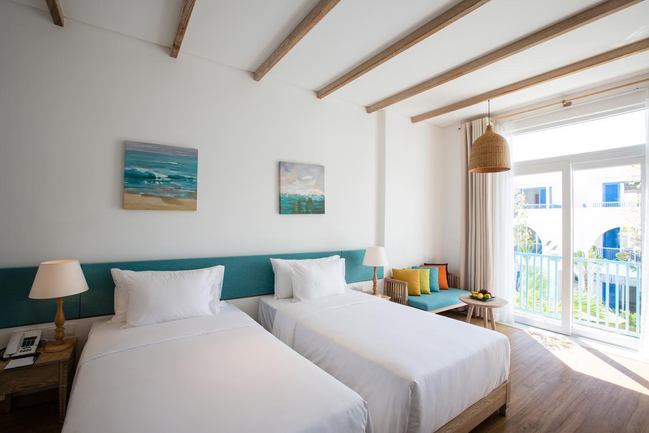 Elite Deluxe Twin Room with Balcony - Pool/City View,1233013793:JPEG