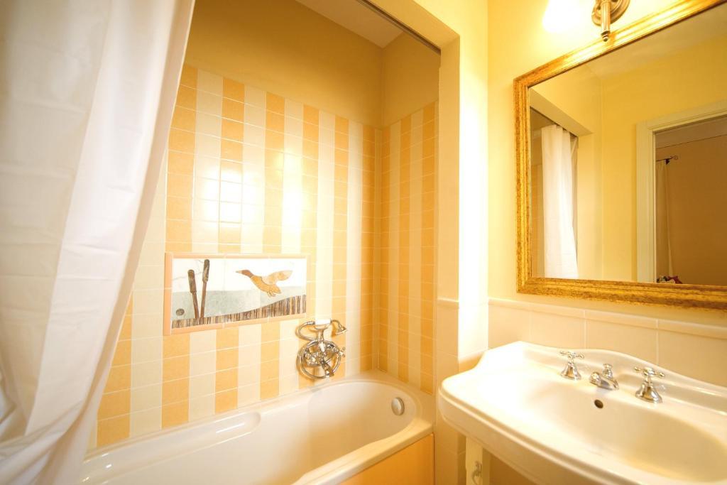 Appartamento con 2 Camere da Letto