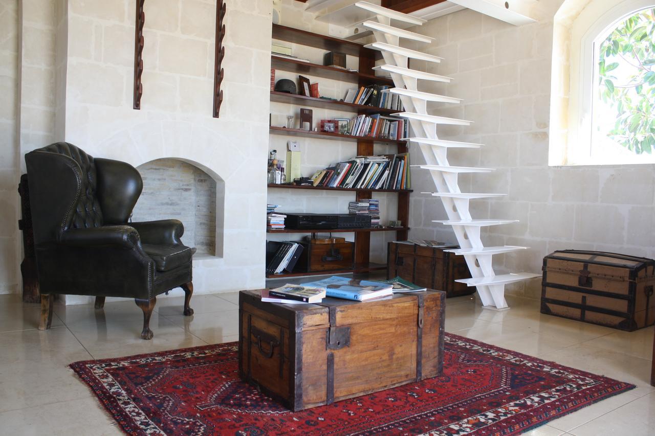 Villa with Private Pool,631066686:JPEG