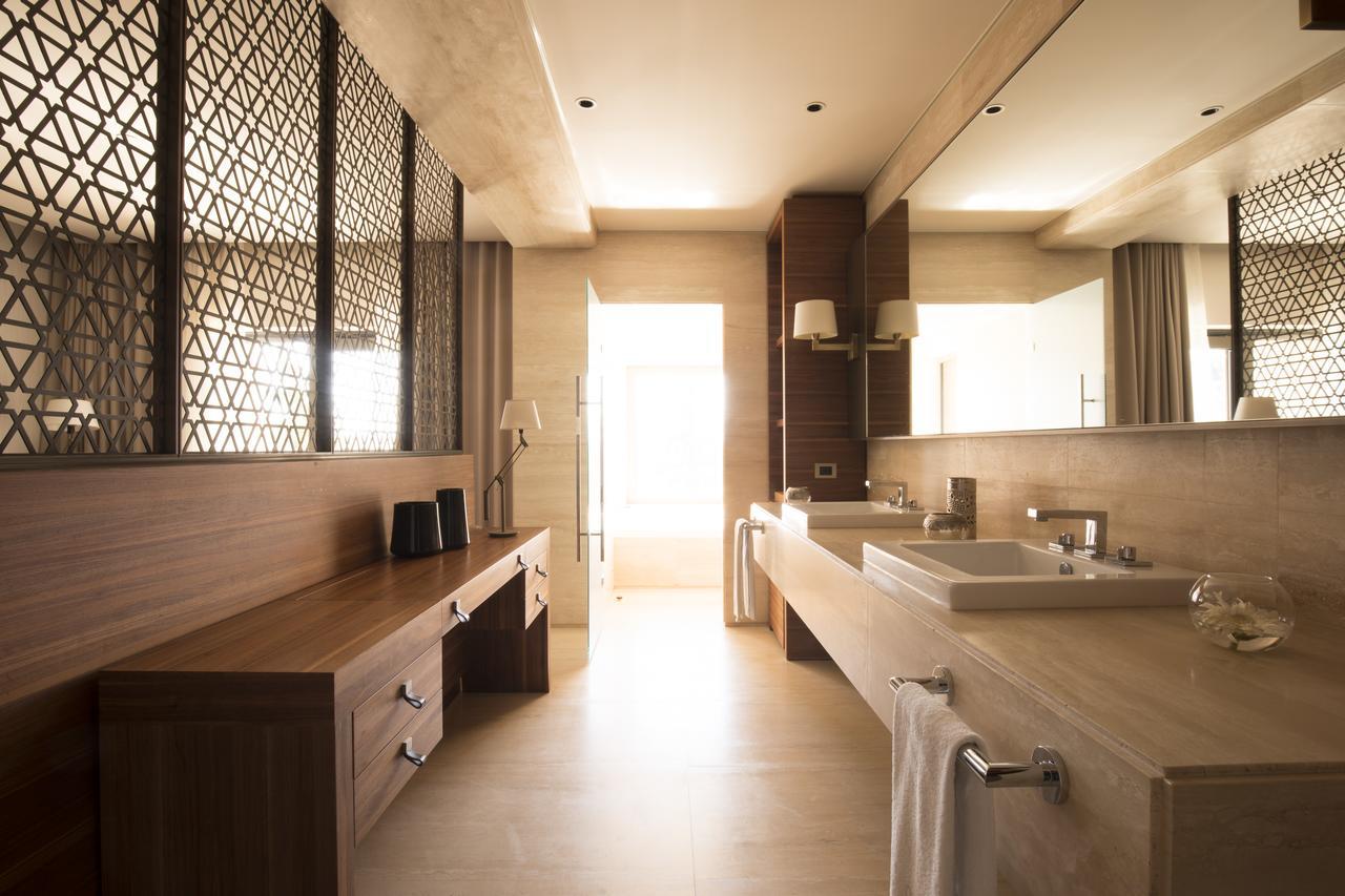 Junior Suite with Land View,1195513963:JPEG