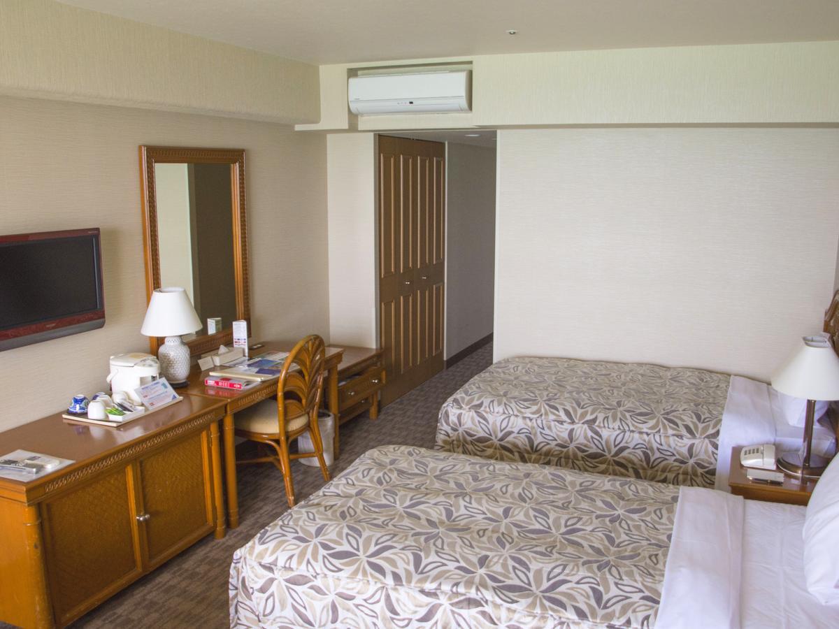 Standard Room with Garden View - Non-Smoking