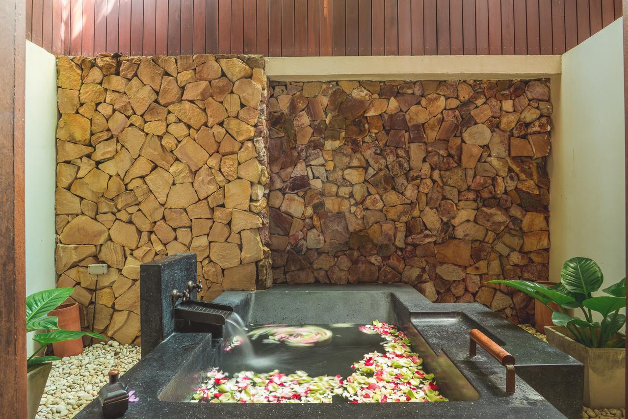 Sea View Room,1253224183:JPEG