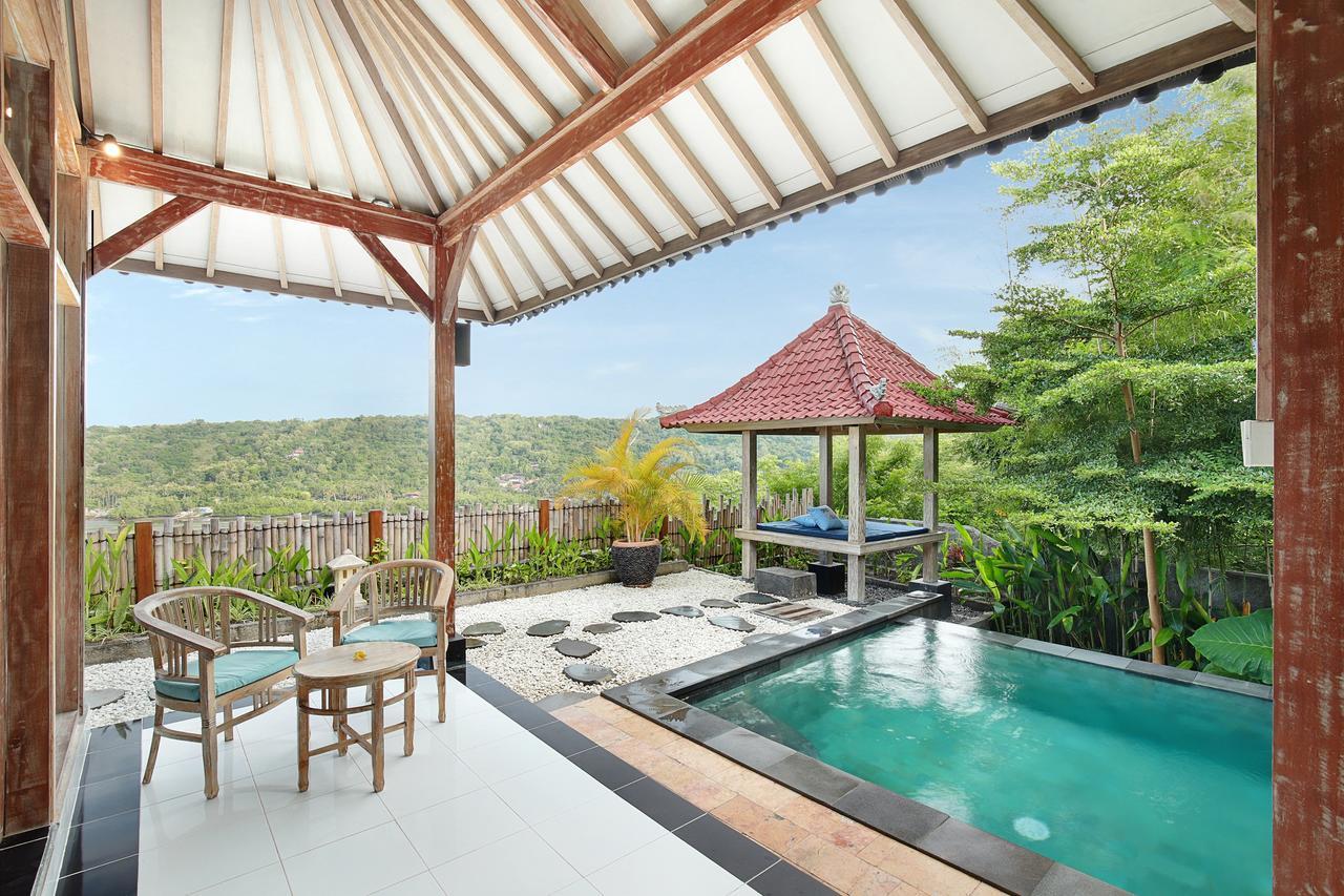 Classic Pool Villa