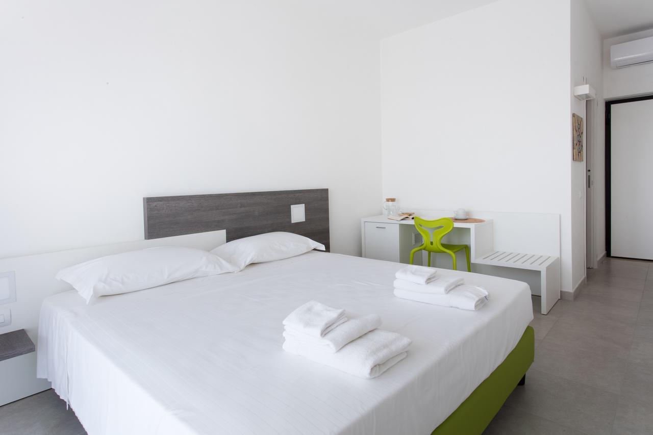 Standard Double Room,1258823305:JPEG