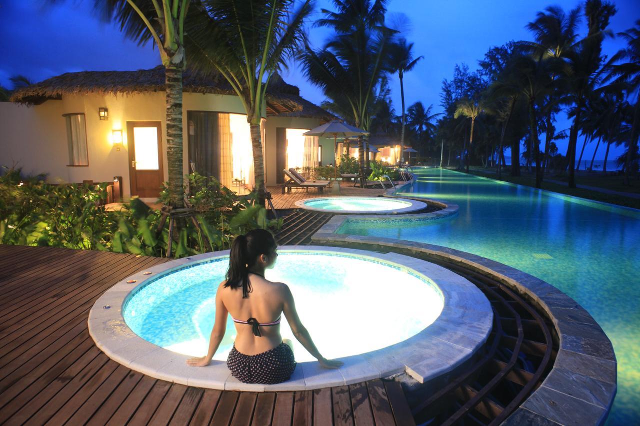 Oceanfront Jacuzzi Villa Adults Only,738284236:JPEG