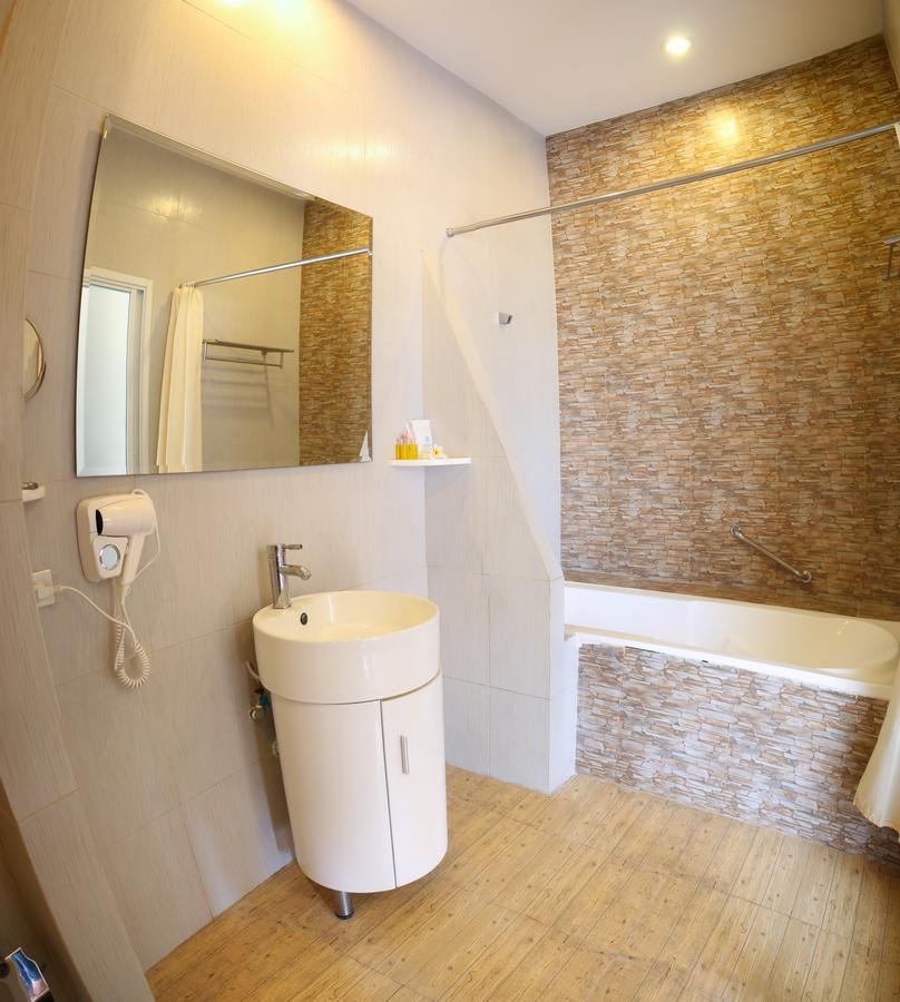 Double or Twin Room with Pool View