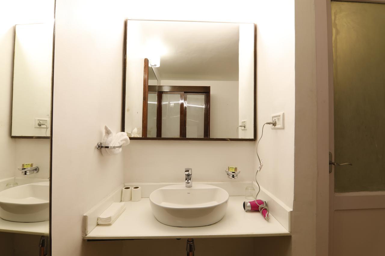 Executive Cottage,645708801:JPEG