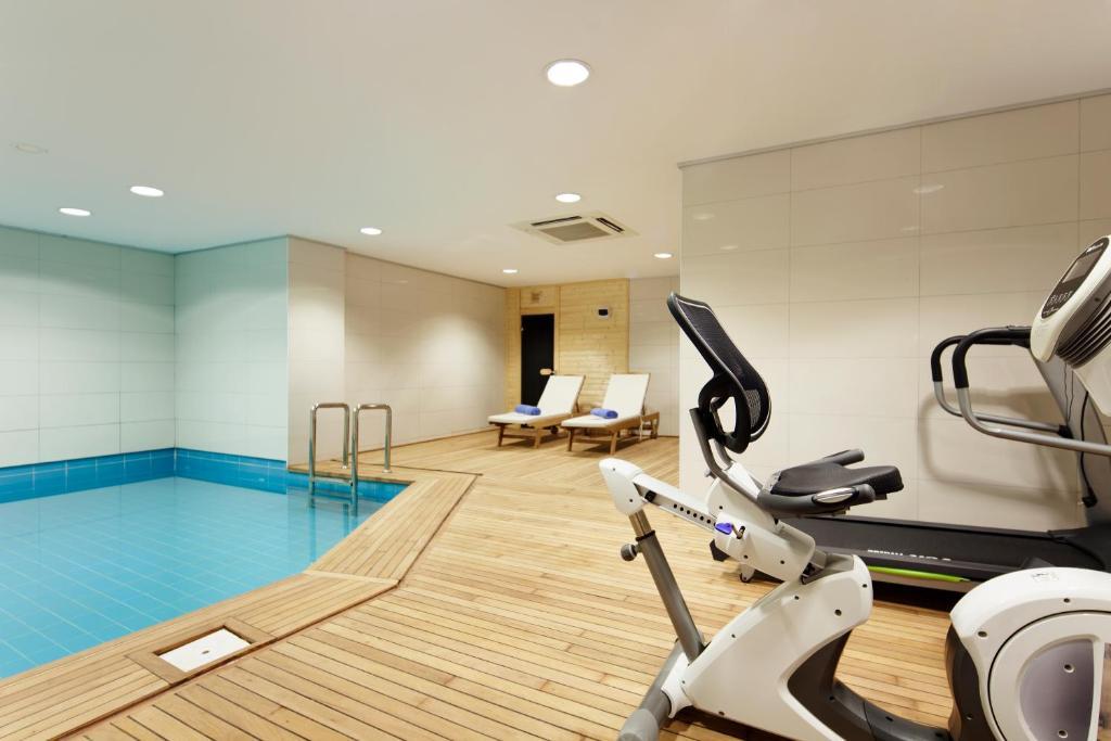 Triplex Presidential Suite