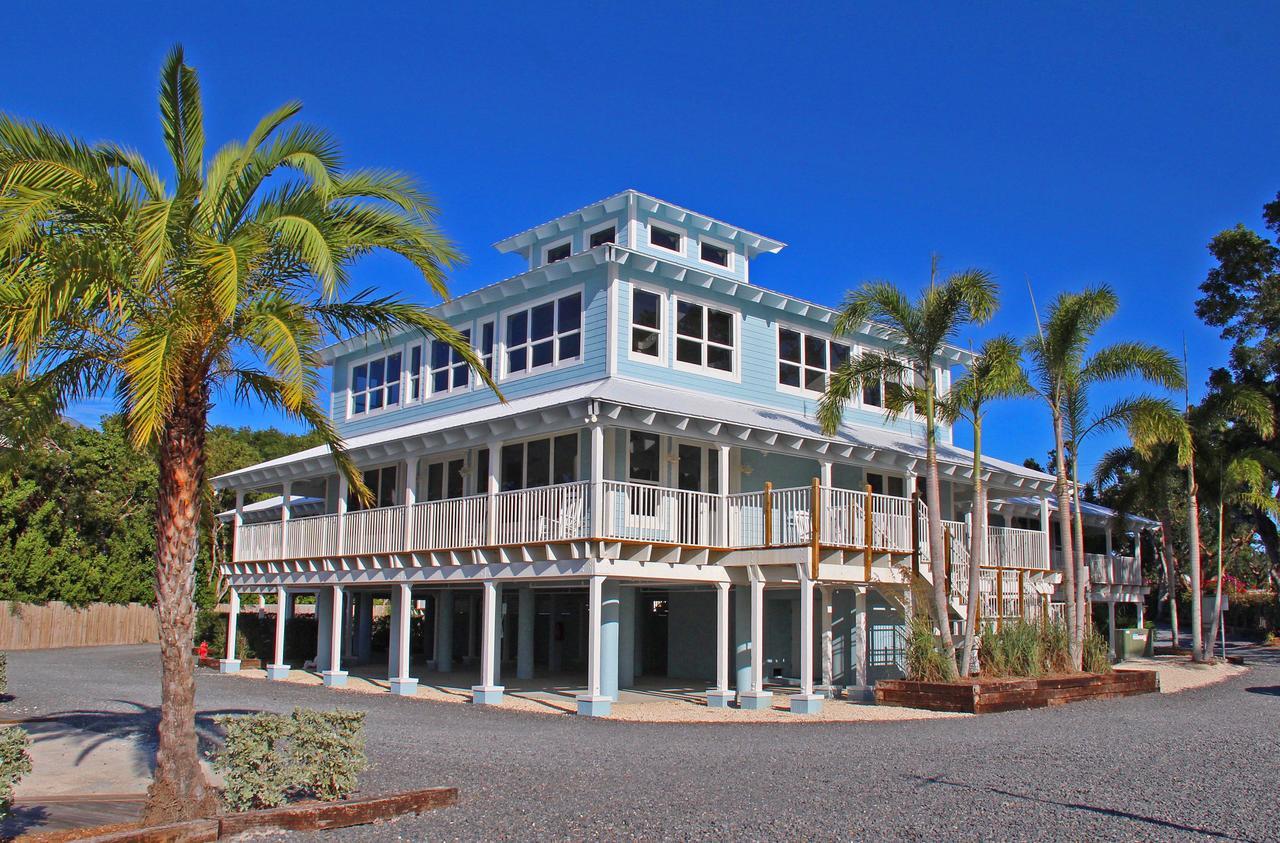 Villa Beach Front,805891077:JPEG
