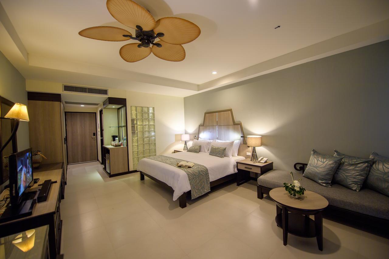 Deluxe Double or Twin Room with Spa Pool,664243086:JPEG