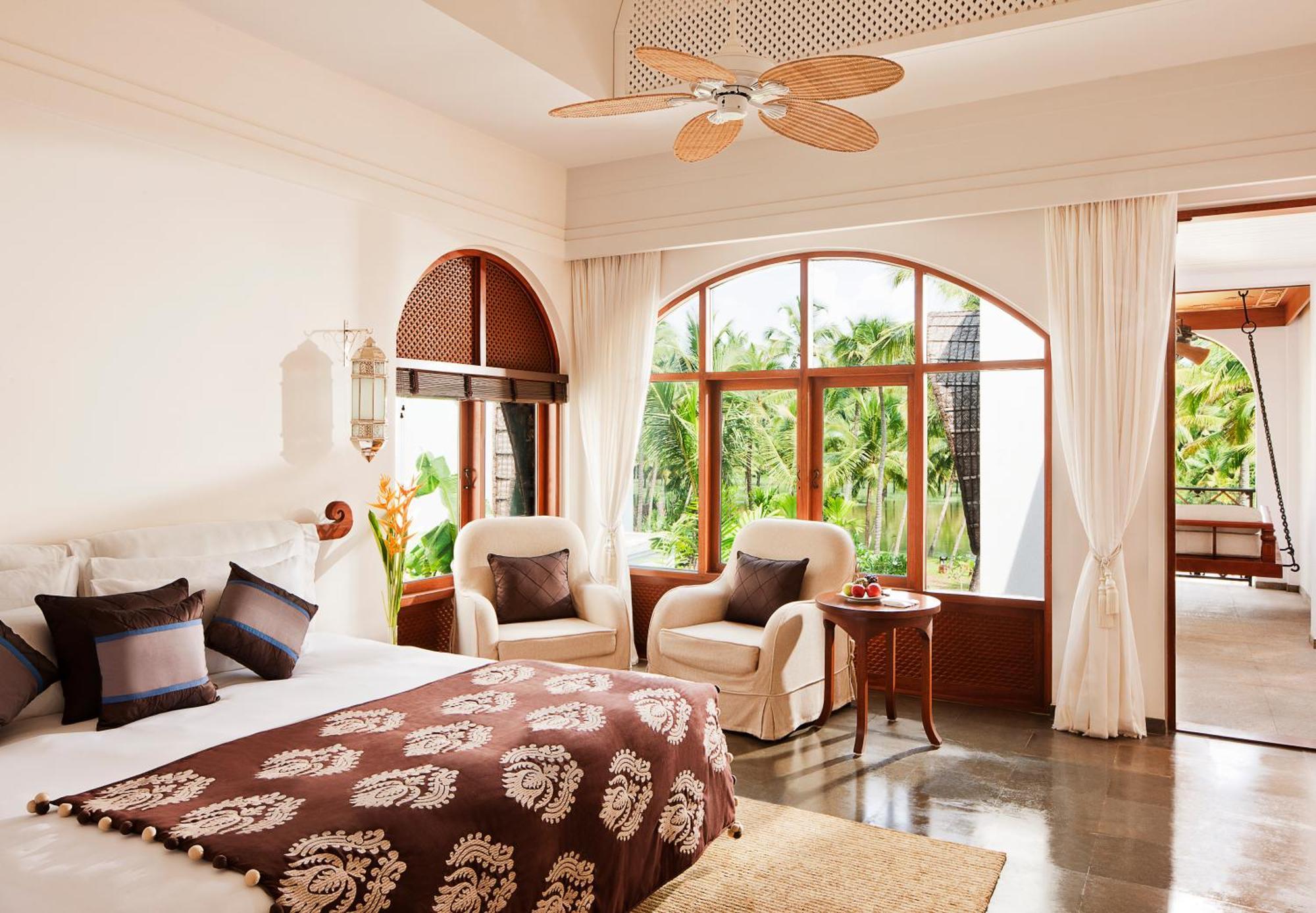 Superior Twin Room with Private Sit Out