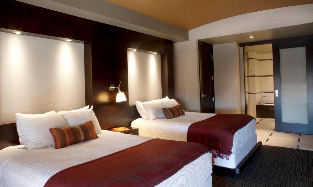 Deluxe Queen Room with Two Queen Beds with View,1449070852:JPEG