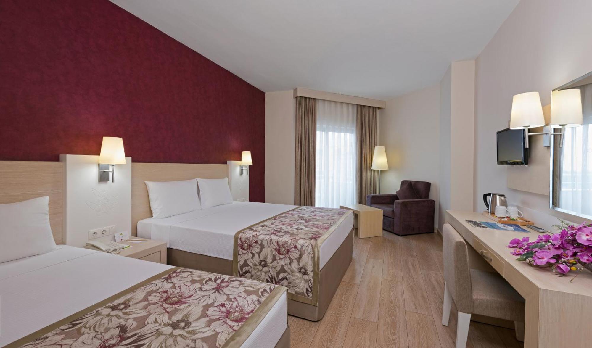 Double or Twin Room,688936842:JPEG