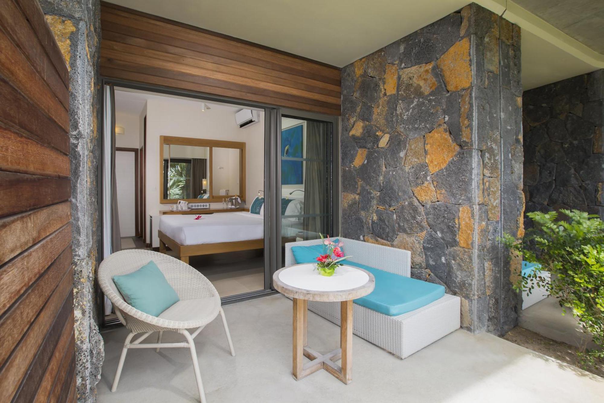 Superior Room - Beachfront,1212901909:JPEG