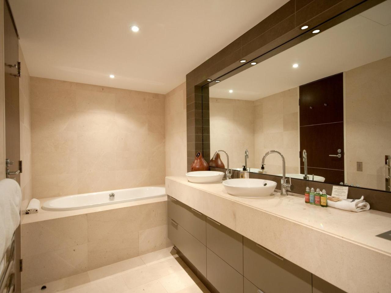 Luxury One-Bedroom Apartment - First Level 203,719048260:JPEG