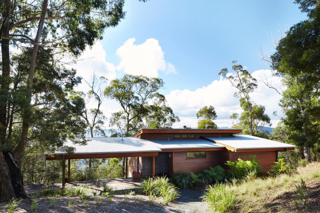 Two-Bedroom Private Lodge with Outdoor Hot Tub,1371663146:JPEG