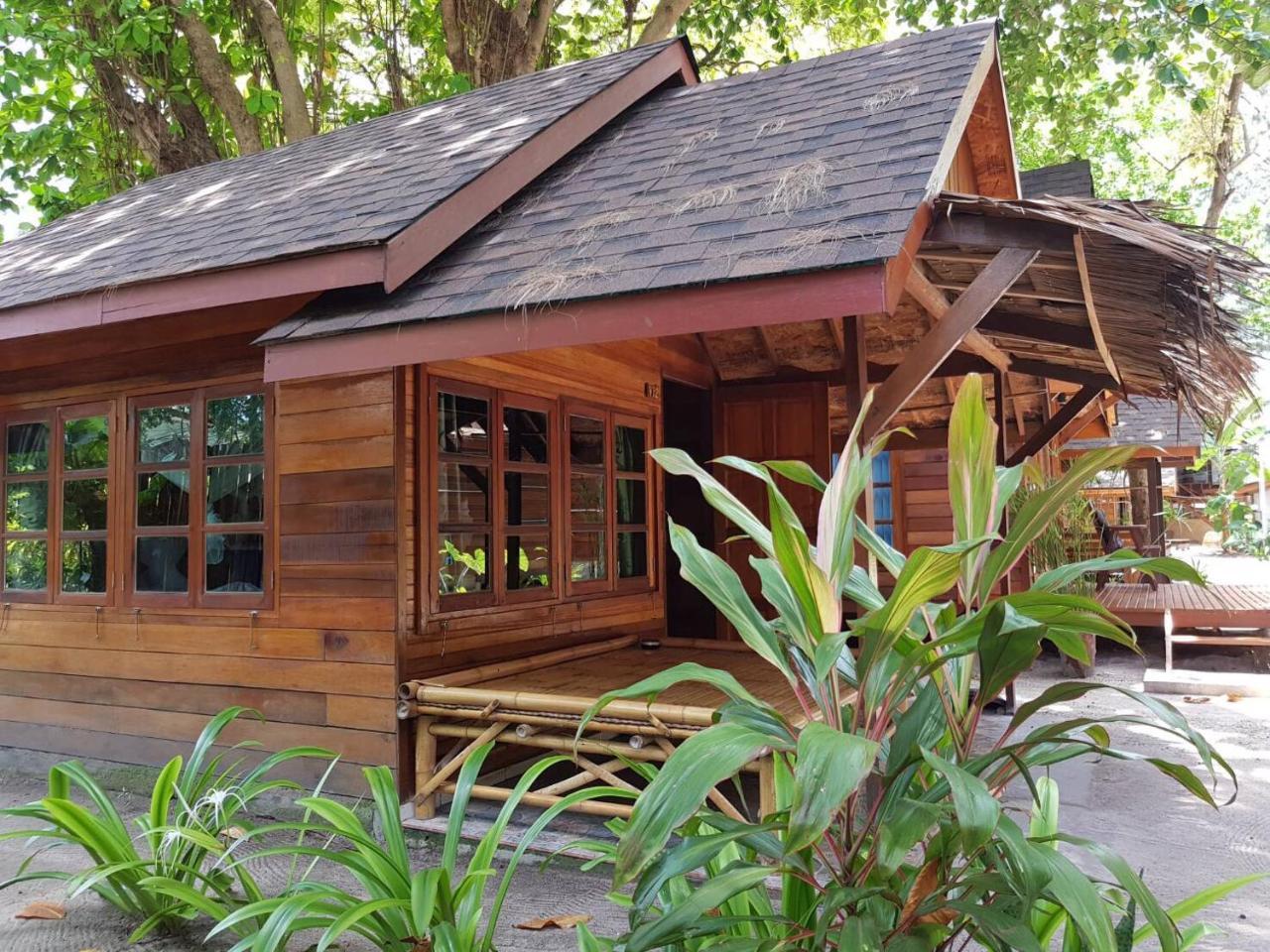 SeaBreeze Deluxe Bungalow,1548096595:JPEG