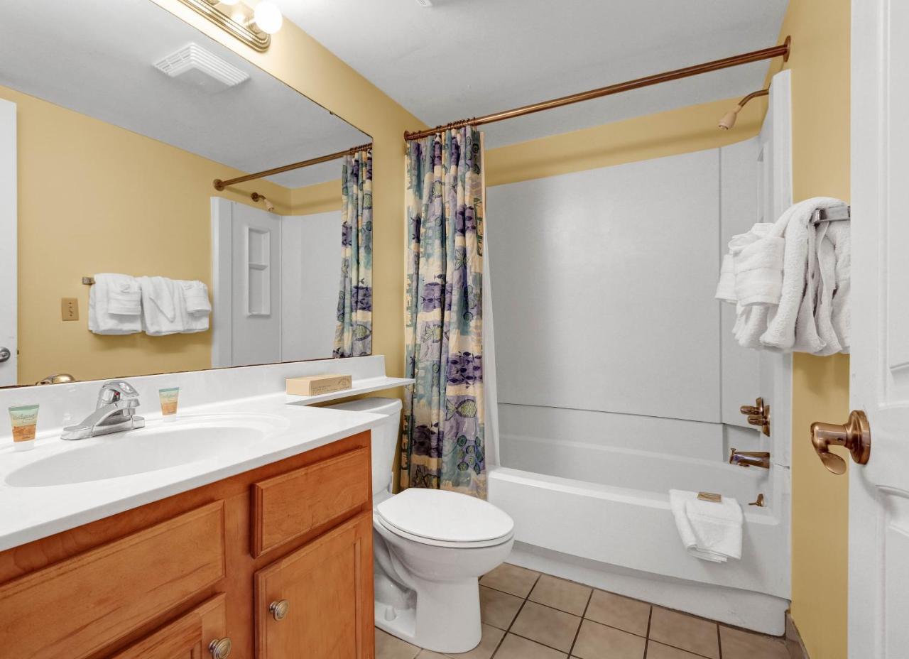 Two-Bedroom Suite,757989376:JPEG