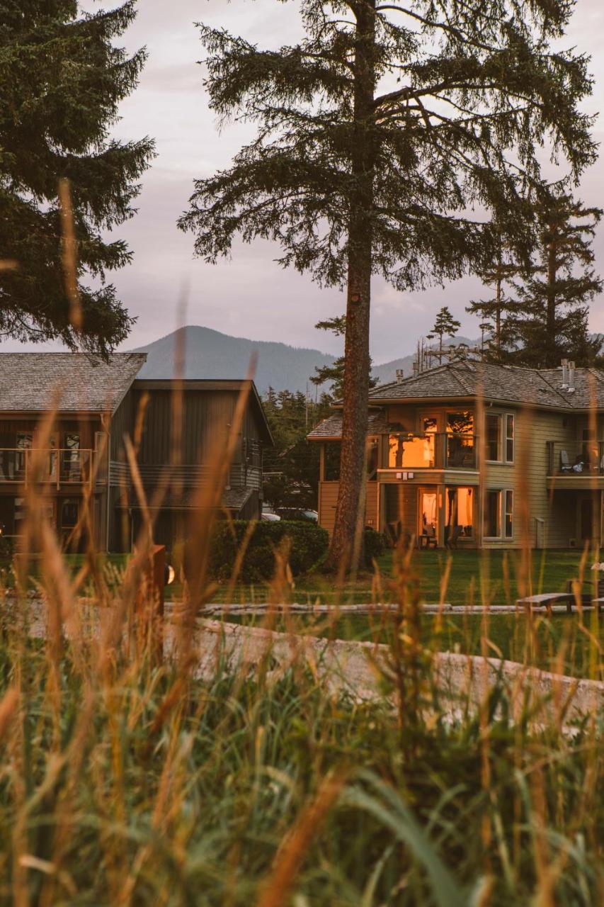 One Bedroom Suite with Partial Ocean View,761443861:JPEG