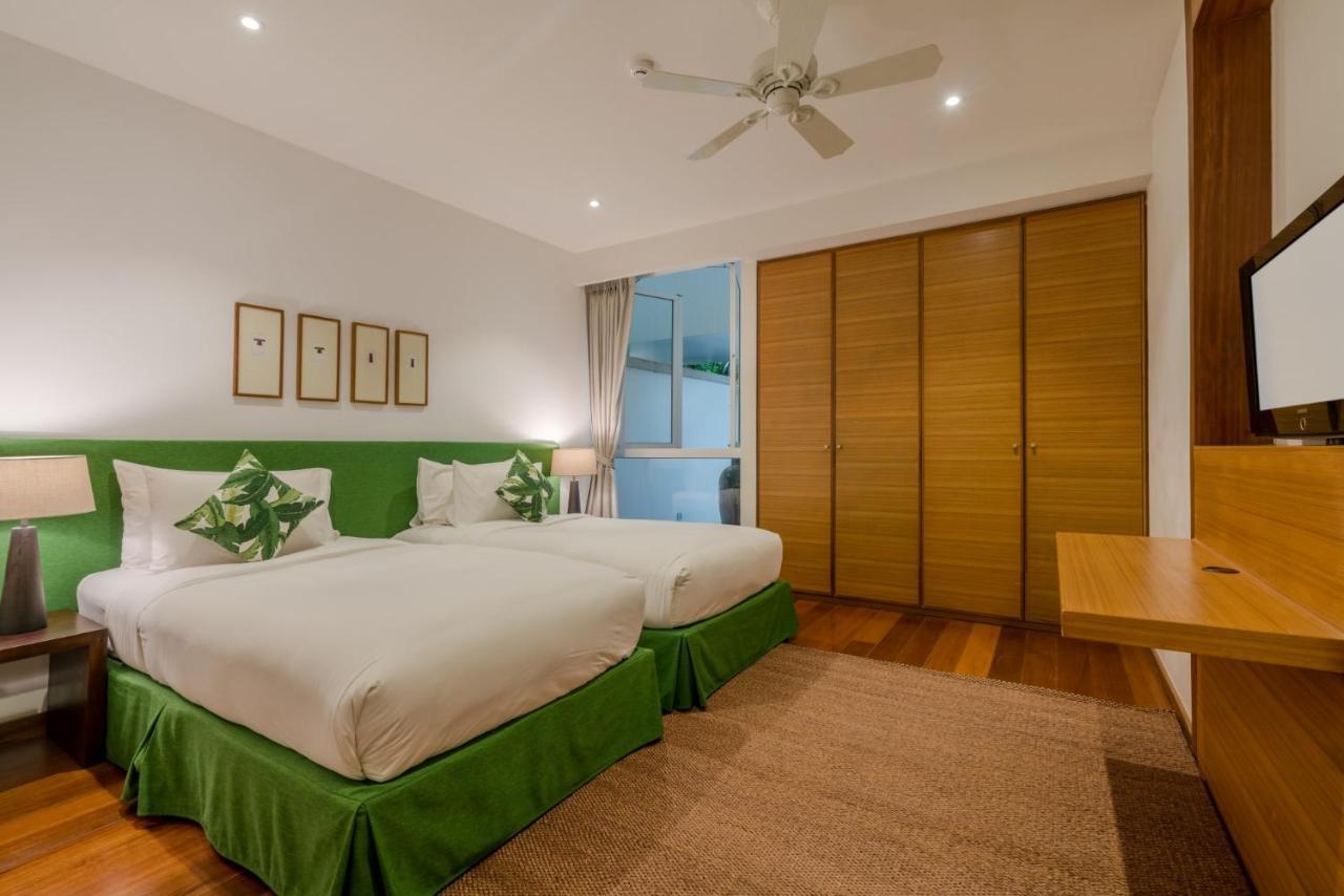 Four Bedroom Pool Residence,761518339:JPEG