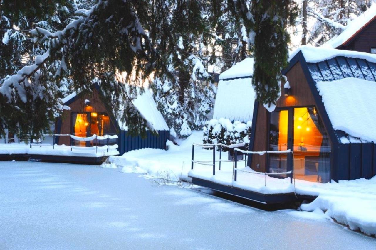 Lake House