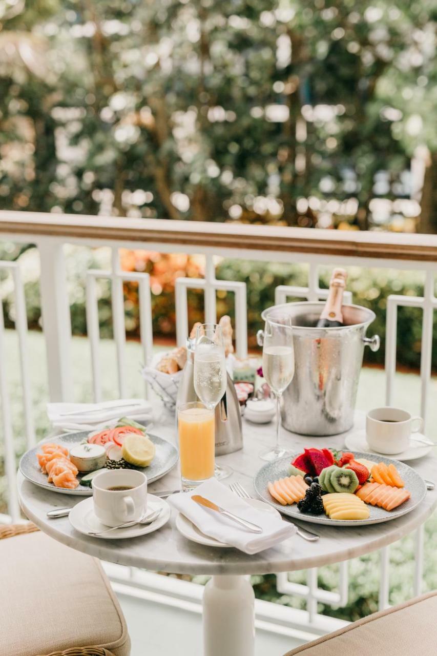 Palm View Room - King Bed,967606060:JPEG