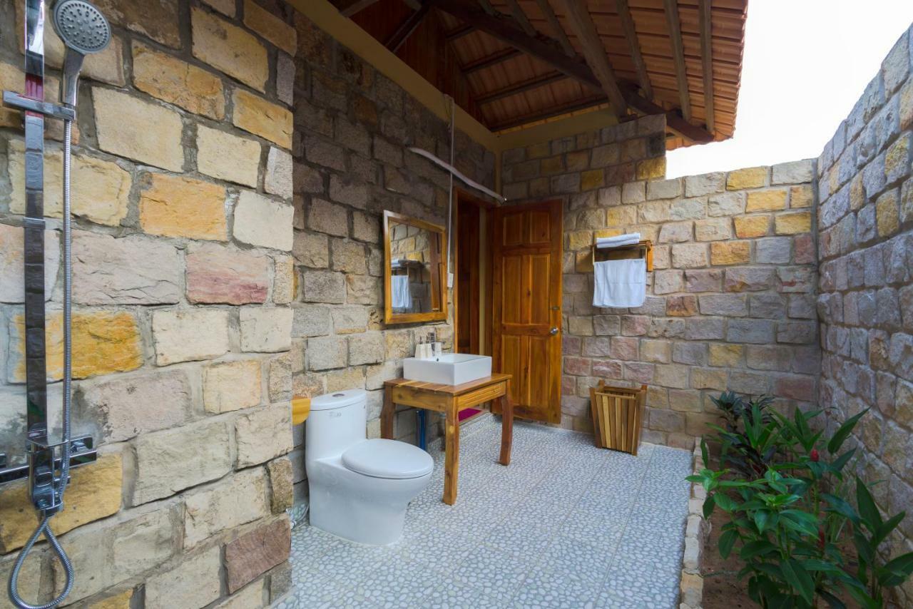 Chalet,781002642:JPEG