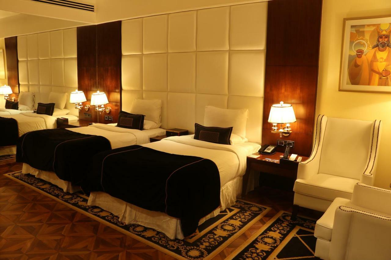Luxury Resort Twin Room 15-minute Pickleball Experience subject to Availability Complimentary Access to Indore Gaming Zone,421896039:JPEG
