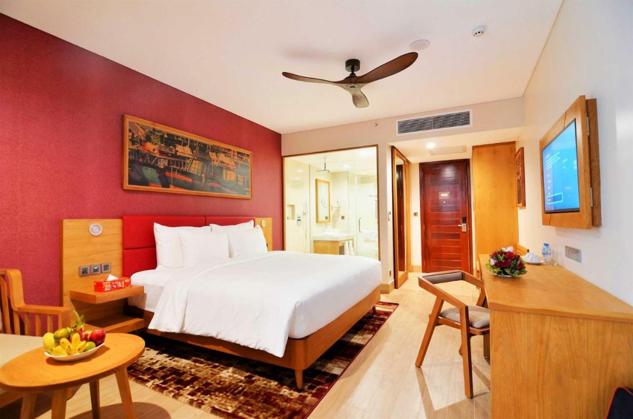 Deluxe Double Room with Balcony,792420699:JPEG